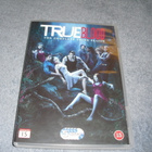 TRUE BLOOD (3-kausi)*** - pikkukuva 1