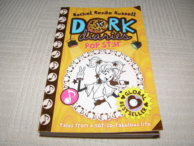 Rachel Renée Russell Dork Diaries PopStar