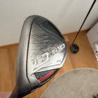 Myydään Wilson leftin hybridi ja Taylormade Burner draiveri - pikkukuva 1