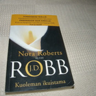 J. D. Robb Kuoleman ikuistama   -nid - pikkukuva 1