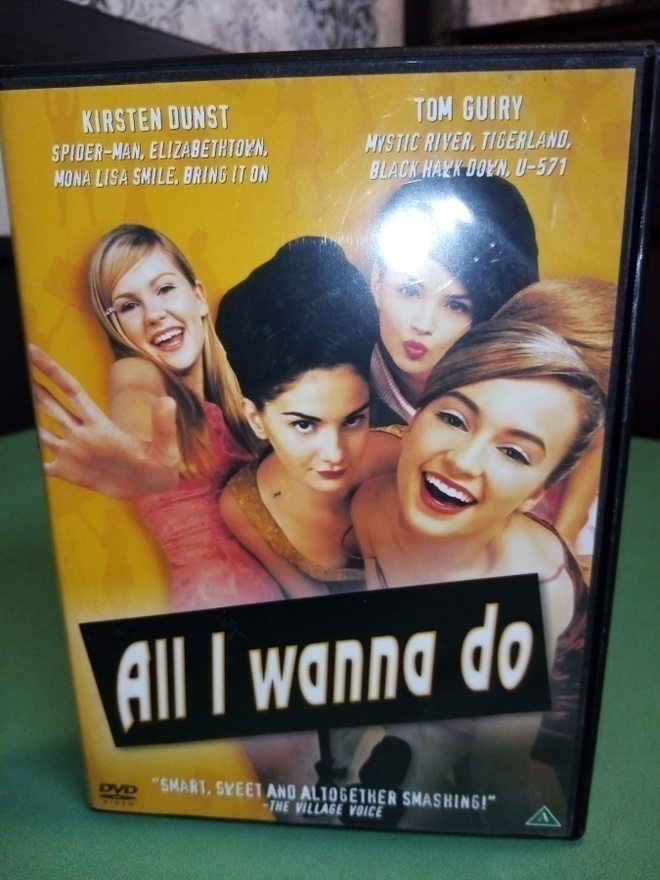 DVD ALL I WANNA DO ( SIS POSTIKULU )