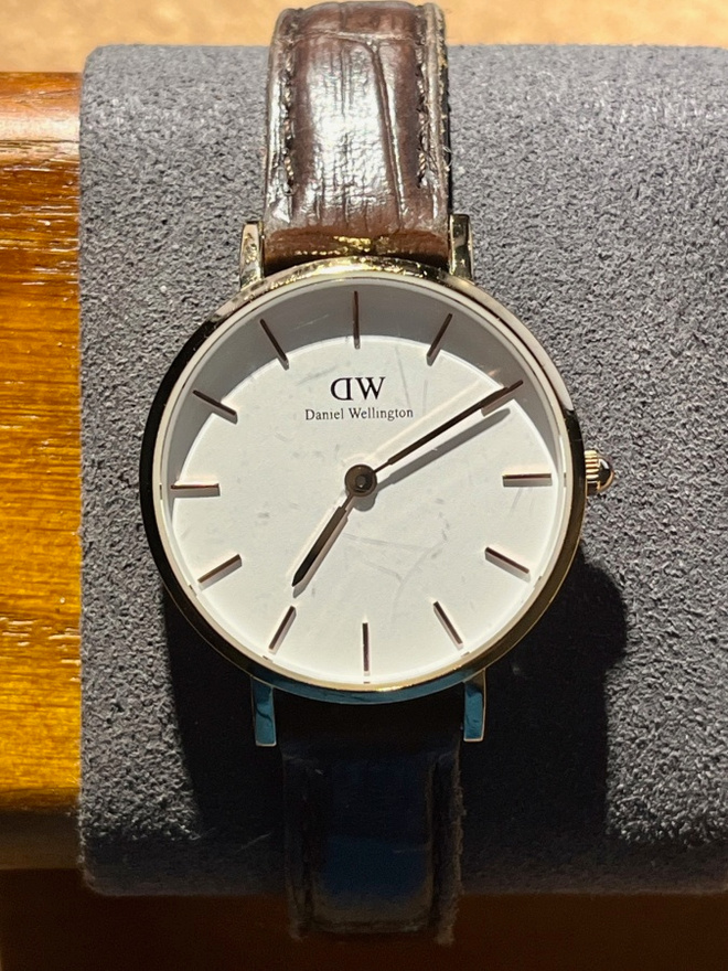 Daniel Wellington Petite St. Mawes naisten kello 28 mm