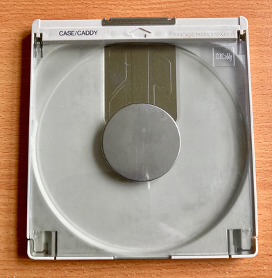 CD-ROM / CD Caddy CD-aseman kotelo retro koneelle/asemalle