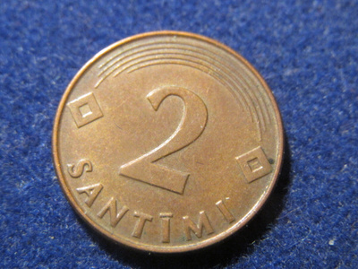2 santimi 2000. Latvia