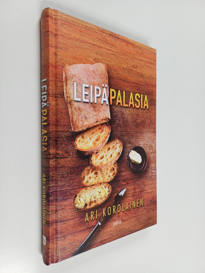 Ari Korolainen : Leipäpalasia