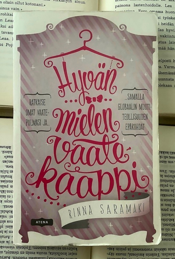 Rinna Saramäki - Hyvän mielen vaatekaappi (pokkari)
