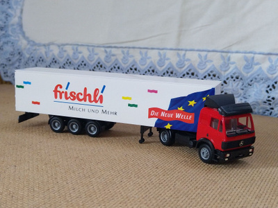 Mercedes-Benz SK 1645 Rekka 1988 Frischli Milch 1:87 Wiking
