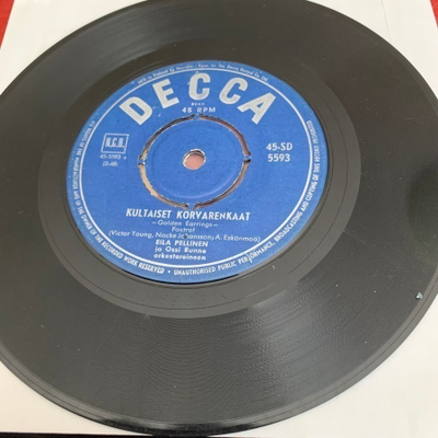 EILA PELLINEN: Kultaiset korvarenkaat * Onnen .. * FIN 1963