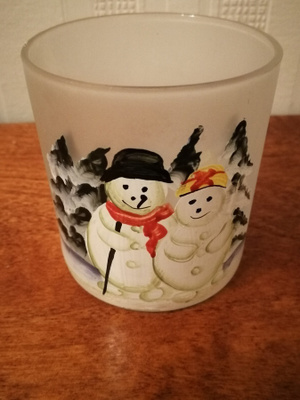 Jouluinen lumiukko tuikku