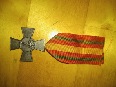 6. Divisioona muistoristi