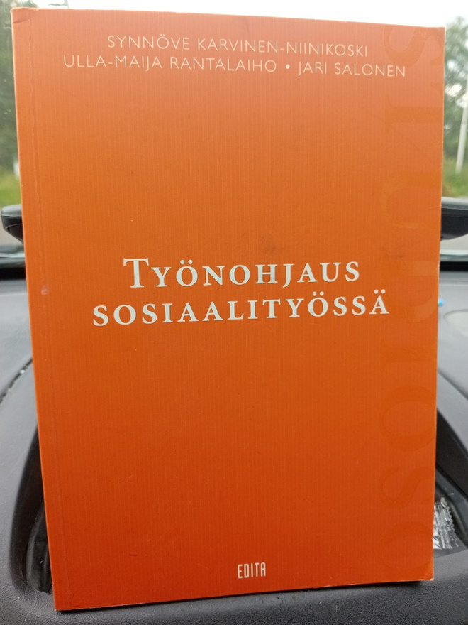Karvinen-Niinikoski : Työnohjaus sosiaalityössä ( SIS POSTIK
