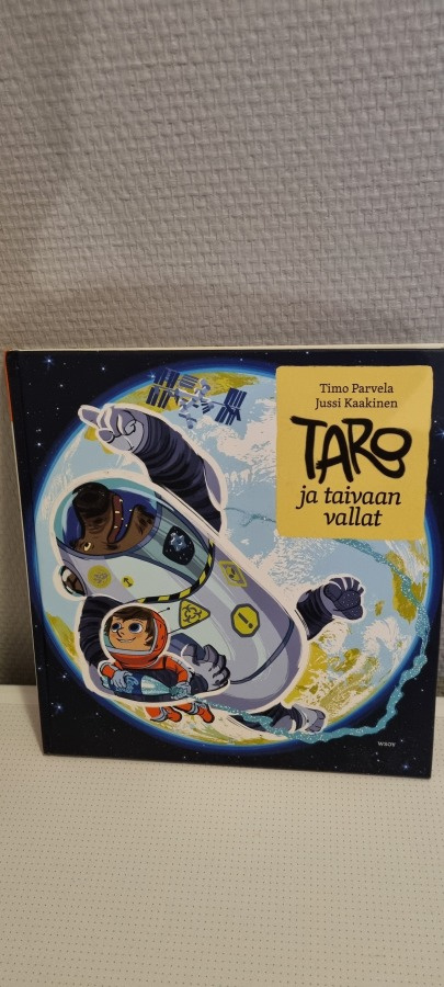 Parvela - Kaakinen Taro ja taivaan vallat