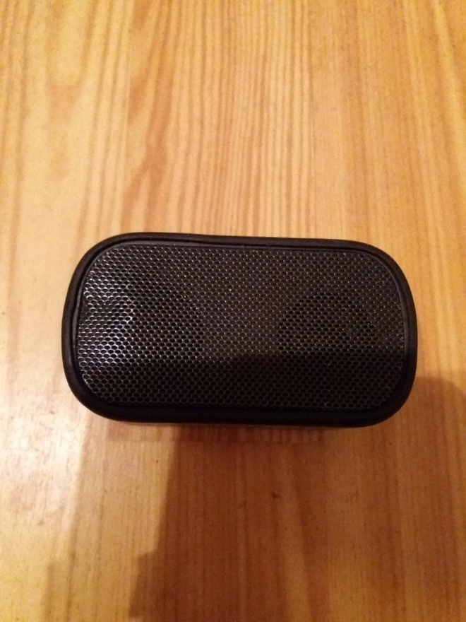 Logitech UE Mobile Boombox bluetooth kaiutin