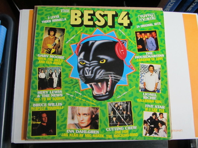 BEST 4 : TUPLA KASARI KOKOELMA ERI ESITTÄJIÄ LP