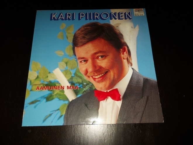 KARI PIIRONEN - AAMUINEN MAA ( LP . VINYYLI )
