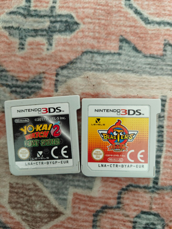 Yo-Kai watch 2: Bony Spirits + Yo-Kai watch Red cat corps