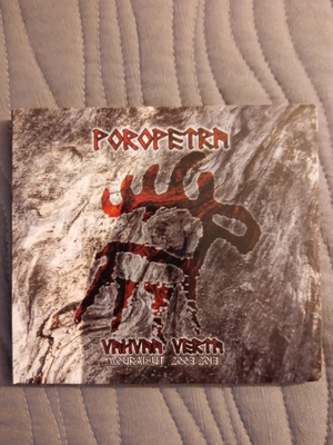 Poropetra: Vahvaa Verta, Mouraisut 2003-2013, digipak