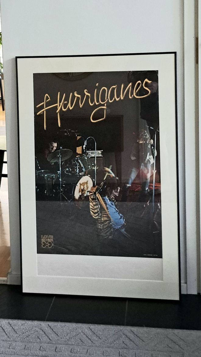 H U R R I G A N E S - taulu