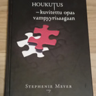Stephenie Meyer / Houkutus - kuvitettu opas vampyyrisaagaan - pikkukuva 1