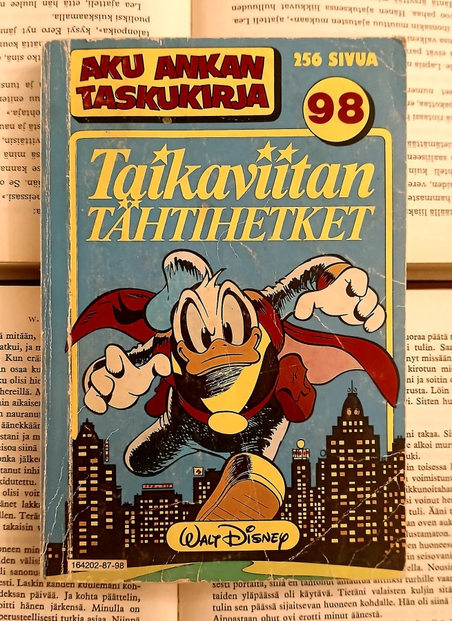 Aku Ankan taskukirja 98 • Taikaviitan tähtihetket