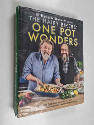 Dave Myers ym. : The Hairy Bikers One Pot Wonders - Over ...
