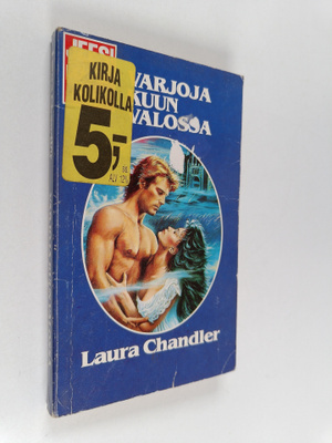 Laurel Chandler : Varjoja kuun valossa