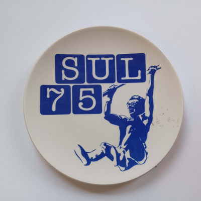 SUL 75 v. juhlalautanen, Arabia