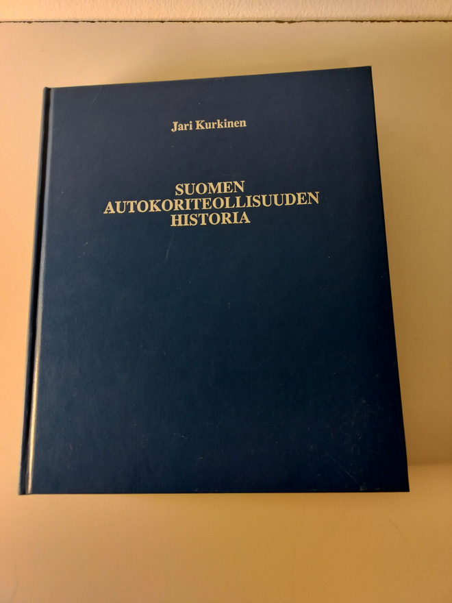 Suomen autokoriteollisuuden historia
