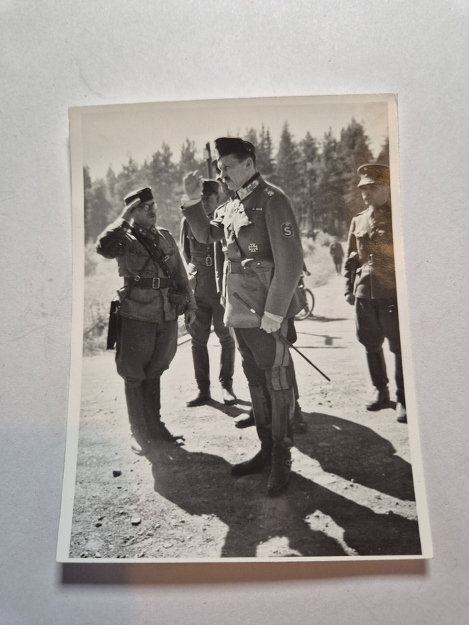 Mannerheim rintamalla -41. SA-kuva