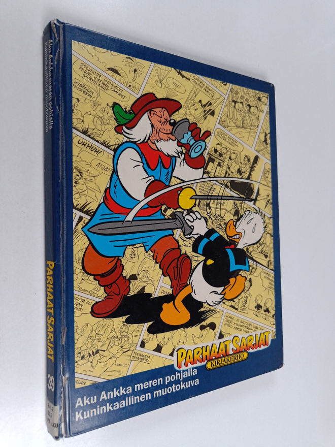 Walt Disney : Kuninkaallinen muotokuva ; Aku Ankka meren ...