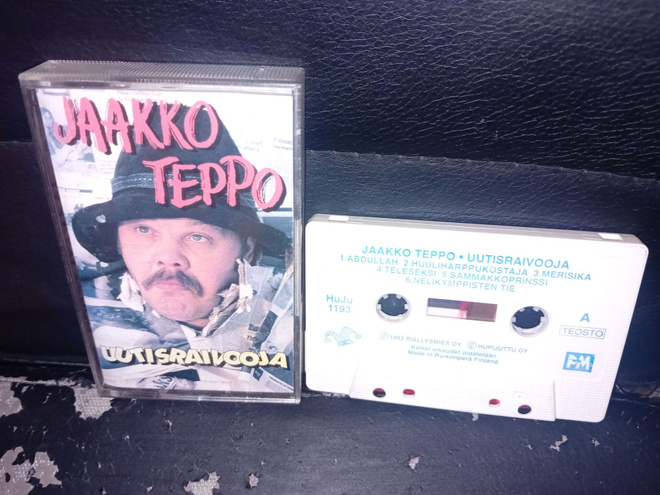 C-kasetti Jaakko Teppo  : Uutisraivooja ( SIS POSTIKULU )