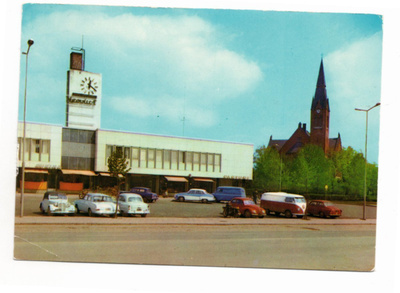 Forssa: kirkko ja linja-autosema