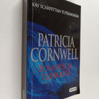 Patricia Cornwell : Tomuksi ja tuhkaksi - pikkukuva 1