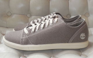 40 - Timberland harmaat tennarit * UUDET