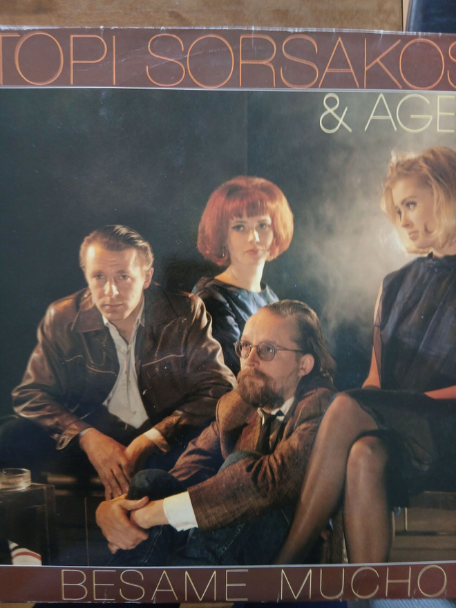 Topi Sorsakoski & Agents : Besame Mucho.