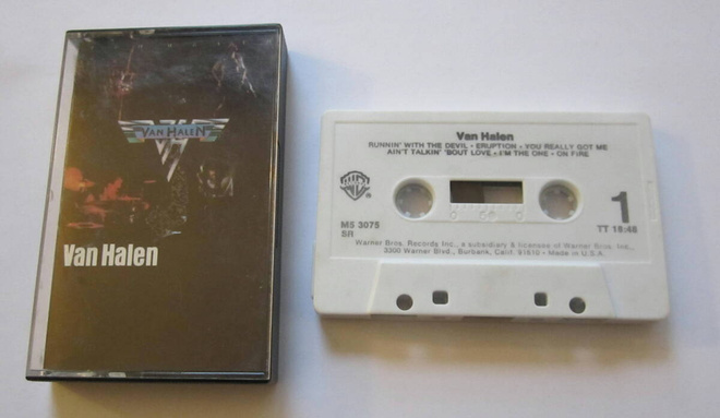 VAN HALEN "1" C-KASETTI