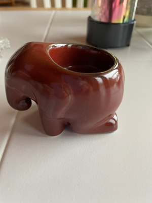 Partylite thai norsu. Ruskea 1kpl