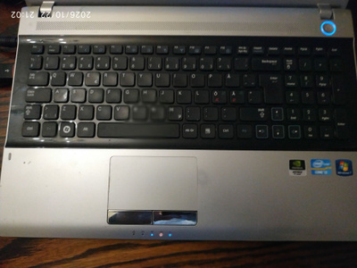 Hienokuntoinen Samsung RV520 kannettava tietokone
