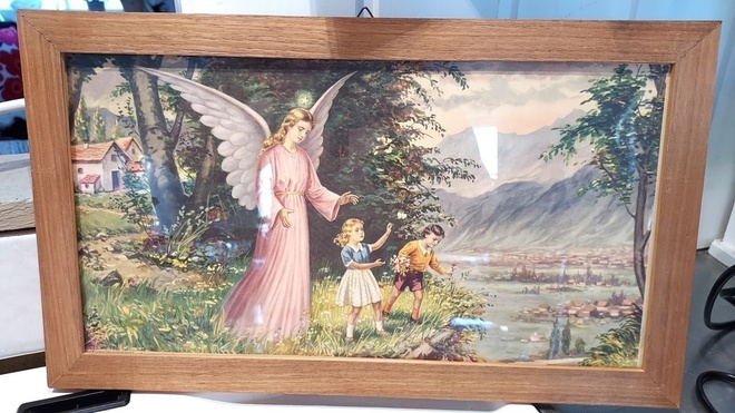 KAUNIS RETROAIKAINEN SUOJELUSENKELI JA LAPSET - TAULU