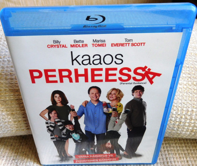 Kaaos Perheessä Blu-ray