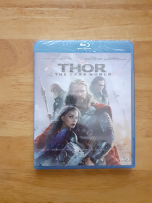Thor: The Dark World BLU-RAY