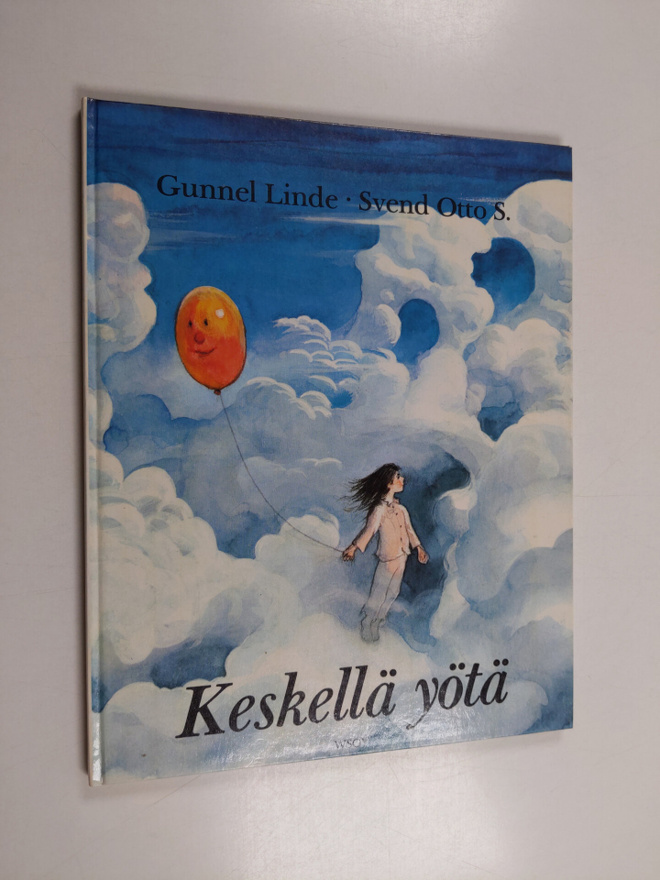 Gunnel Linde : Keskellä yötä