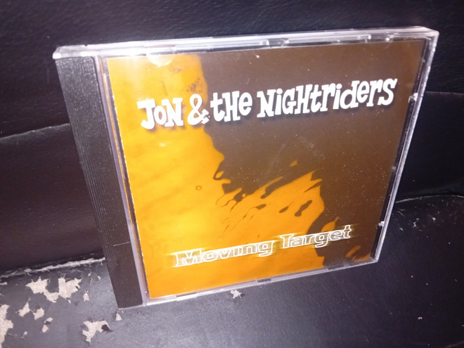 CD Jon & the Nightriders  : Moving Target ( SIS POSTIKULU