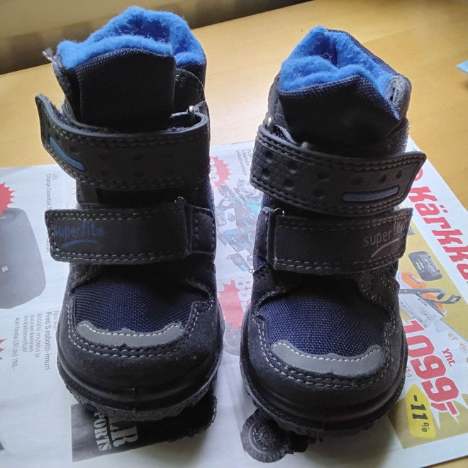 Goretex lastenkengät, koko 20