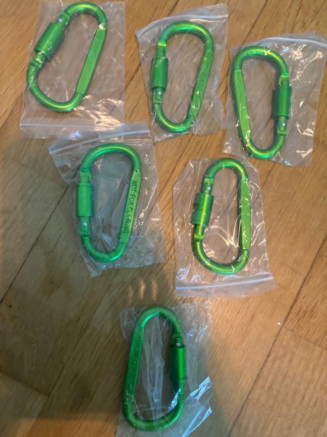 6kappale karbiini hakasia