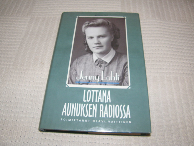 Jenny Lahti Lottana Aunuksen radiossa  -sid