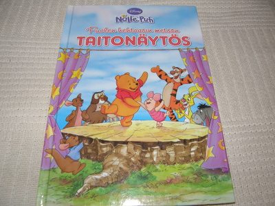 Disney Nalle Puh Puolen hehtaarin metsän taitonäytös