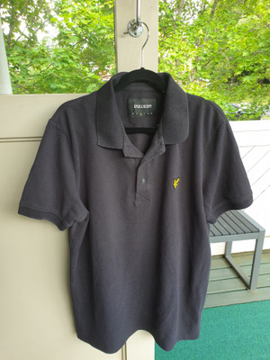 LYLE & SCOTT miesten musta t-paita M-kokoa