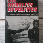 Parekh, Berki (ed.) - Morality of Politics (hardcover) - pikkukuva 1