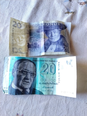 2 kpl 20 kympin seteliä